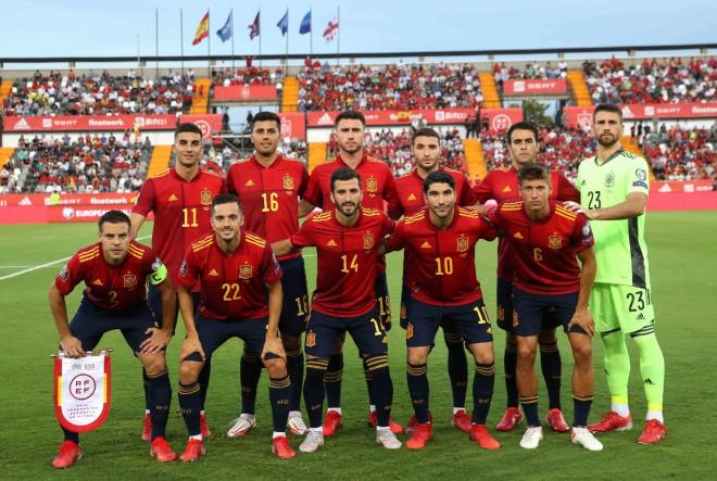 El once de España ante Georgia en Badajoz (Foto: SeFutbol).