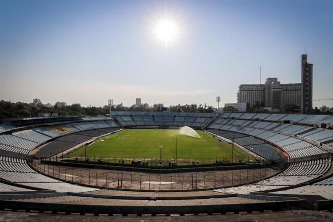 Estadio de fútbol uruguayo (Foto: EFE).