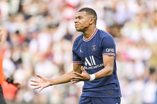 Kylian Mbappé celebra su gol en el PSG-Clermont (Foto: Cordon Press).