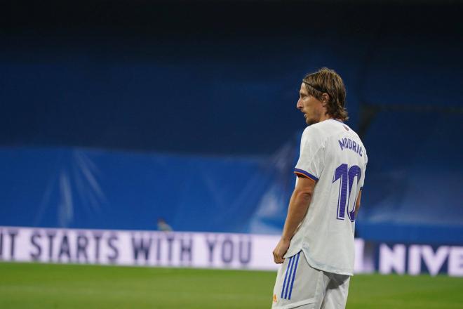 Ancelotti retiró a Modric por precaución en la segunda parte del Real Madrid-Celta (Foto: Cordon Press).