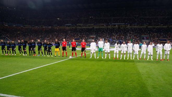Los jugadores de Inter y Real Madrid, antes del inicio (Foto: RMCF).