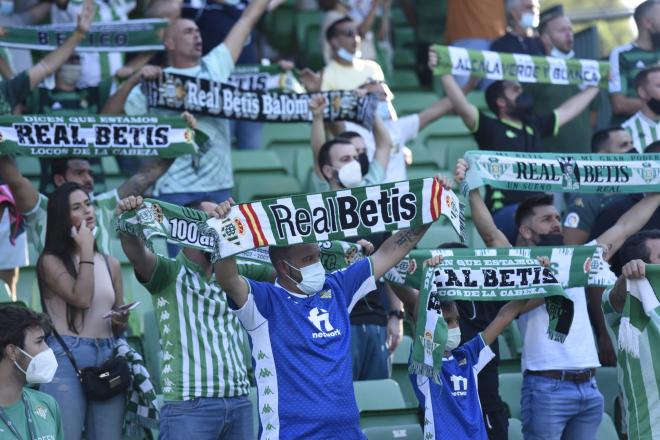 Imagen de la afición del Betis (Foto: Kiko Hurtado).
