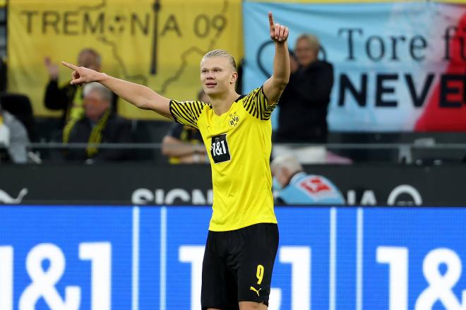 Erling Haaland celebra un gol con el Borussia Dortmund (Foto: Cordon Press).