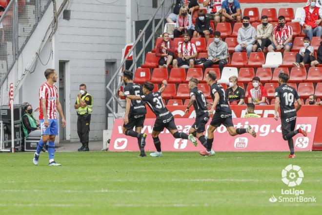 Juande celebra su gol al Sporting (Foto: LaLiga).