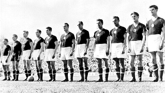 La selección de Hungría en los JJOO de 1952.