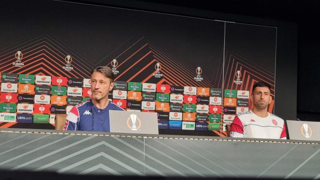 Niko Kovan y Maripan, en la rueda de prensa en el Reale Arena.