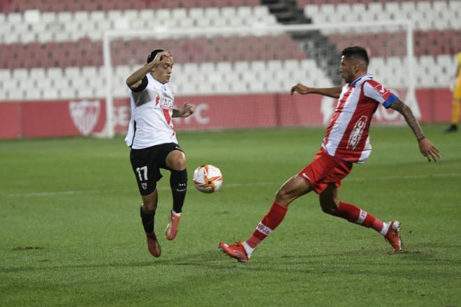 Un lance entre el Sevilla Atlético y el Algeciras (Foto: SFC).