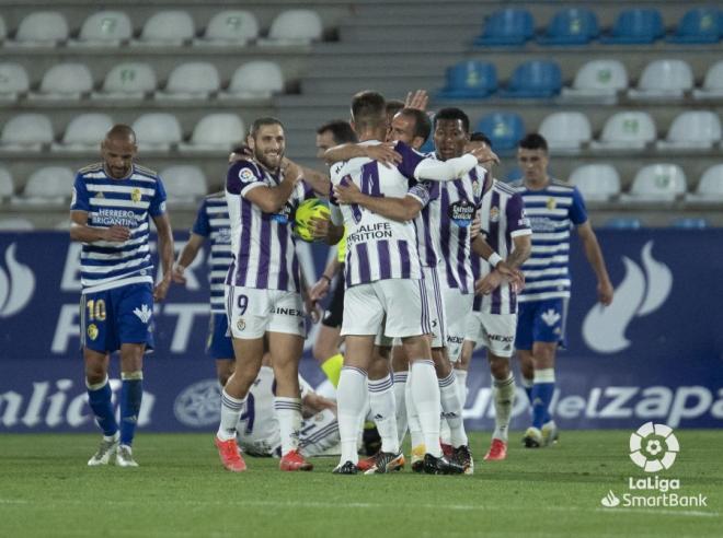 El Real Valladolid, tras el gol de Rubén Alcaraz en Ponferrada (Foto: LaLiga)