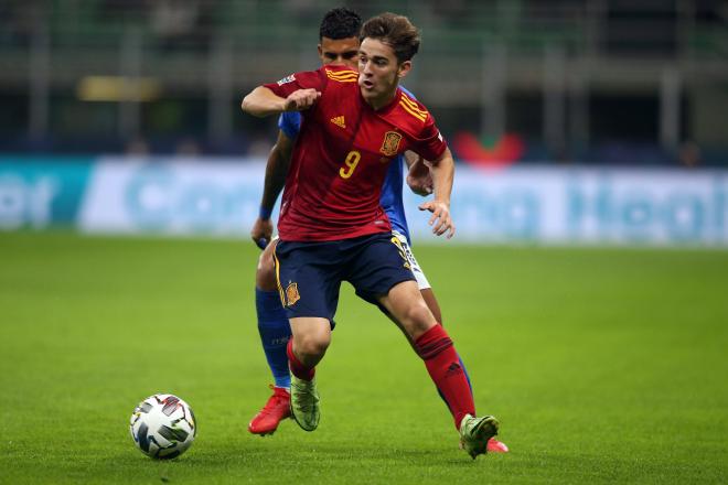 Gavi, durante su debut con la selección española ante Italia (Foto: Cordon Press).