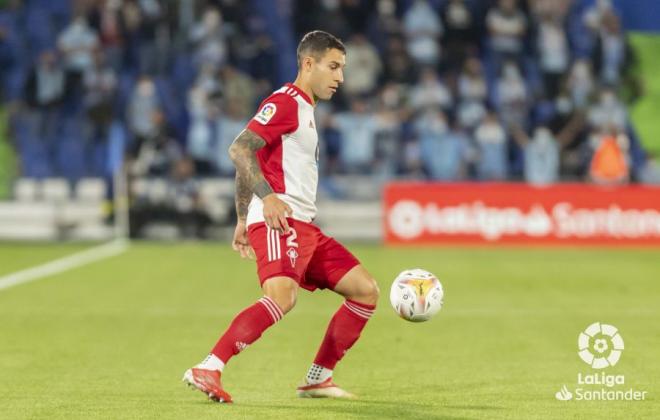 Hugo Mallo, durante el Getafe-Celta (Foto: LaLiga).