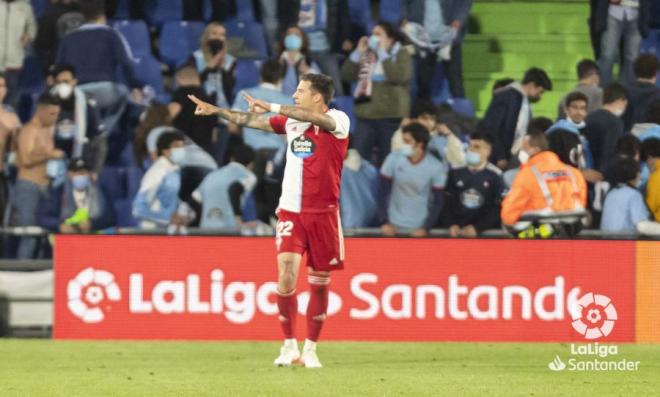 Santi Mina celebra uno de sus goles al Getafe (Foto: LaLiga).