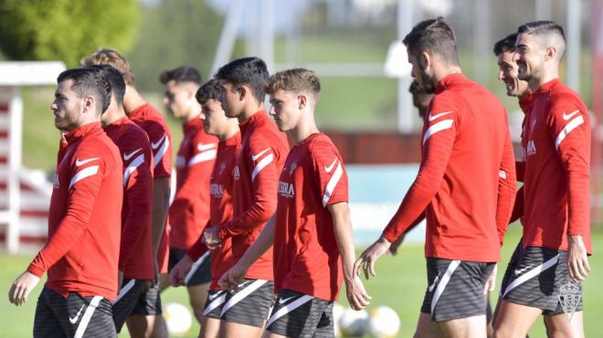 Entrenamiento del Sporting en Mareo el 26 de octubre. (Foto: RSG)