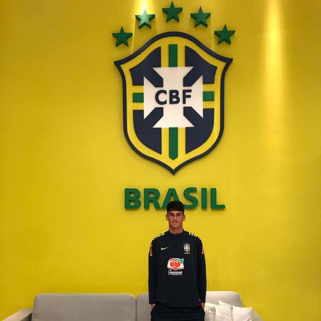 El guardameta, Gabriel Souza, convocado con la sub 23 de Brasil (Foto: Twitter de Gabriel Souza).