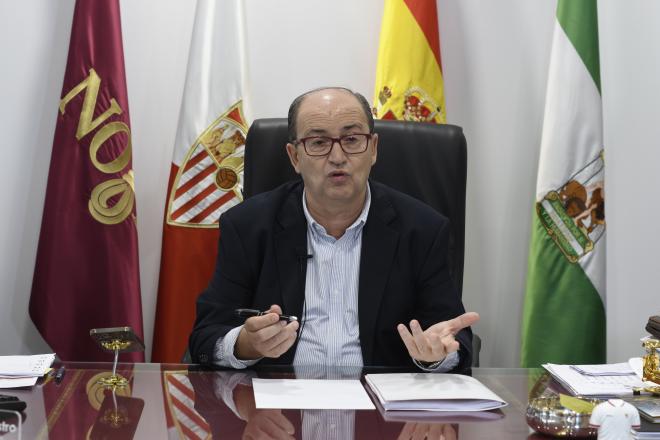 El presidente del Sevilla, José Castro, explica su postura a ElDesmarque.