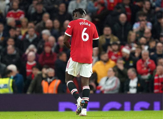 Paul Pogba, tras su expulsión en el Manchester United-Liverpool (Foto: Cordon Press).