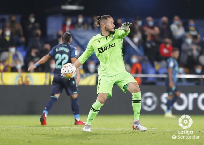 Conan, durante el Villarreal-Cádiz de la pasada temporada (Foto: LaLiga)