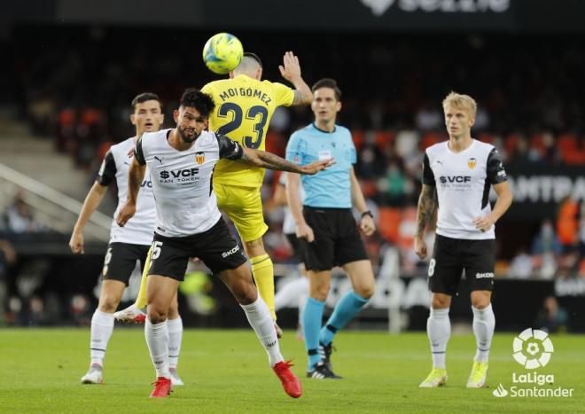 Alderete, durante el derbi en Mestalla (Foto: LaLiga).