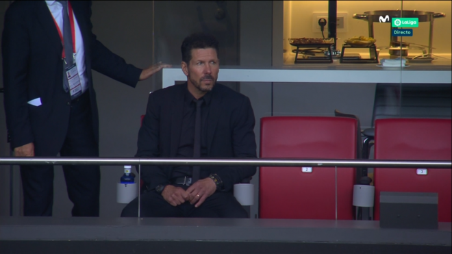 Simeone, en la grada del Metropolitano.