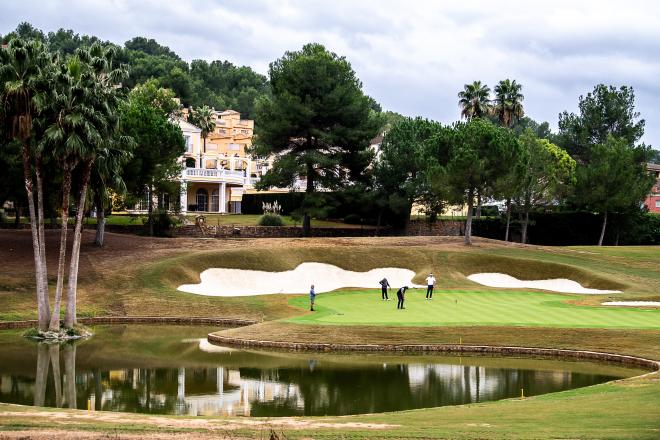 El Club de Golf El Bosque finaliza la reforma integral del campo y lo celebra con un gran torneo de