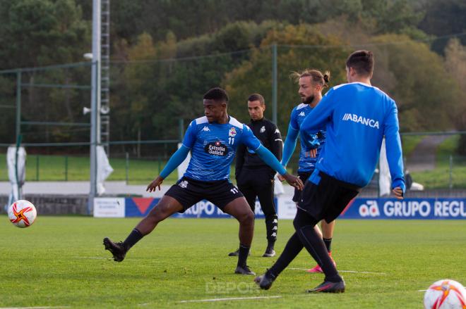 Entrenamiento del Dépor en Abegondo (Foto: RCD).