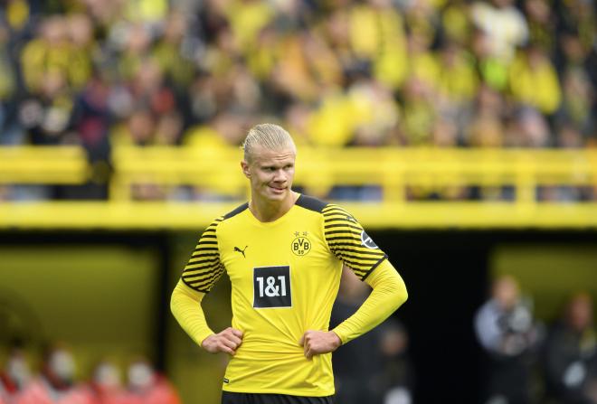 Erling Haaland, objetivo del Real Madrid, durante un partido con el Borussia Dortmund (Foto: Cordon Press).