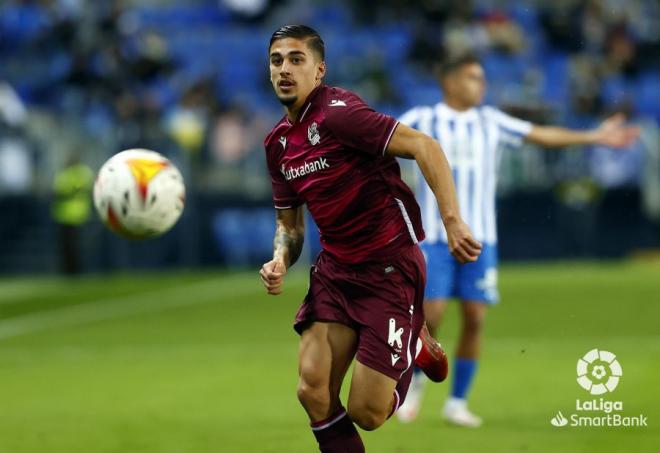 Cristo Romero durante el Málaga-Sanse (Foto: LaLiga).