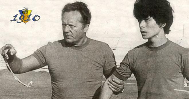 Kinoshita, en un entrenamiento con Milosevic.