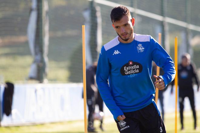 Adrián Lapeña entrenando con el Dépor (Foto: RCD).