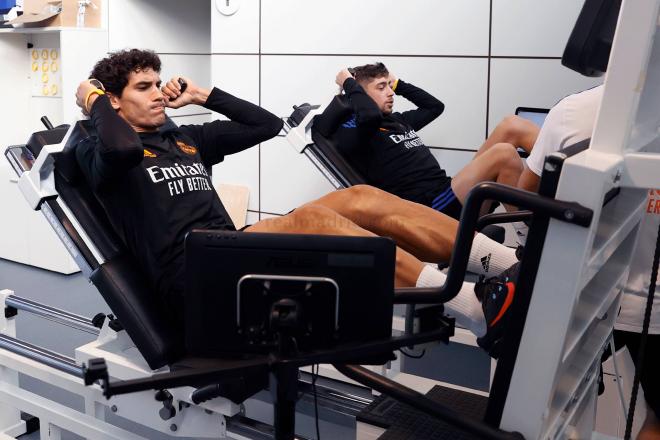 Jesús Vallejo y Fede Valverde, en un entrenamiento con el Real Madrid (Foto: RMCF).