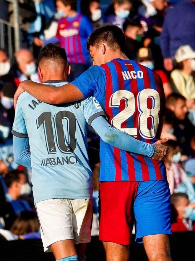 Iago Aspas y Nico González durante el Celta-Barça (Foto: @nicogonzalez_8).