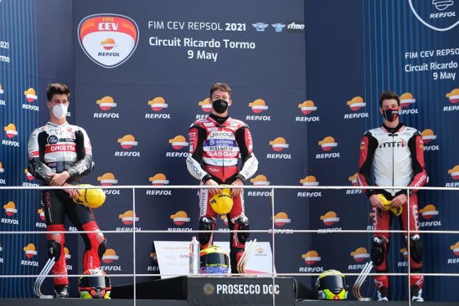 El Circuit cierra por todo lo alto este fin de semana la temporada internacional de motociclismo