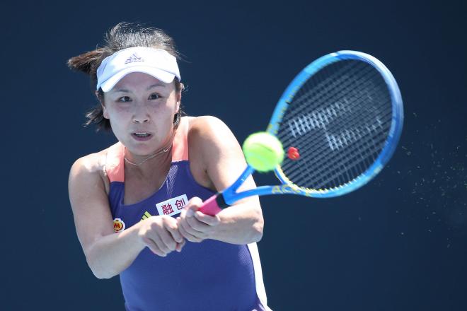 La tenista chica Shuai Peng, durante un partido (Foto: Cordon Press).