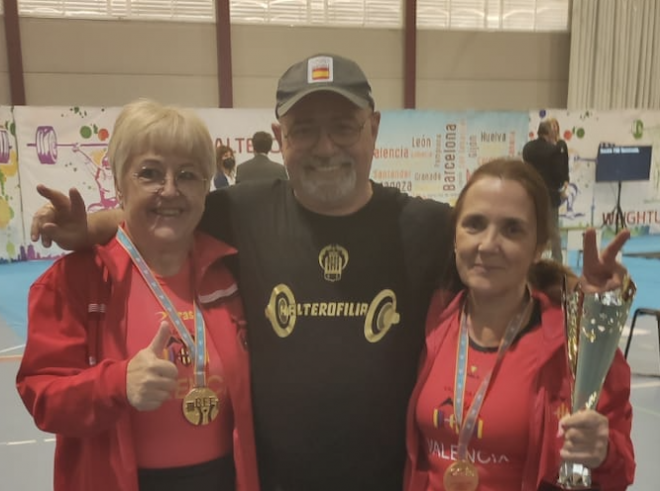 El Valencia Club de Halterofilia consigue cinco oros y una plata en el Campeonato de España Máste