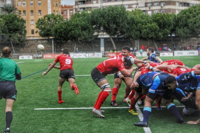 Victoria del CAU en el derbi valenciano ante el AKRA