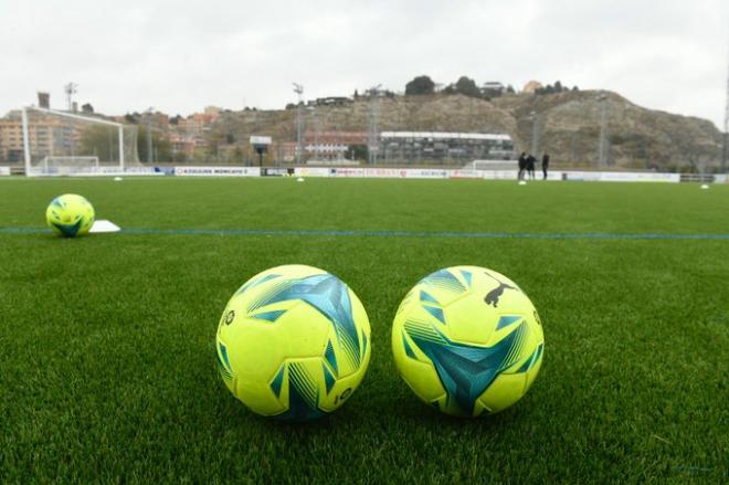 Imagen del campo de fútbol de Cuarte donde ha entrenado el Real Zaragoza (Foto: Tino Gil/RZ).