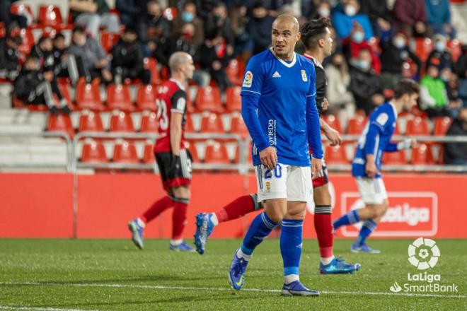 Pombo, en el Mirandés-Real Oviedo (Foto: LaLIga).