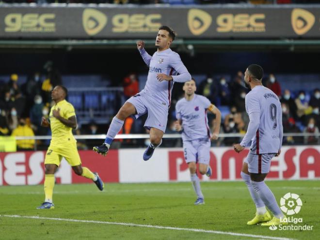 Coutinho celebra su gol con el Barcelona de Xavi Hernández ante el Villarreal (Foto: LaLiga).