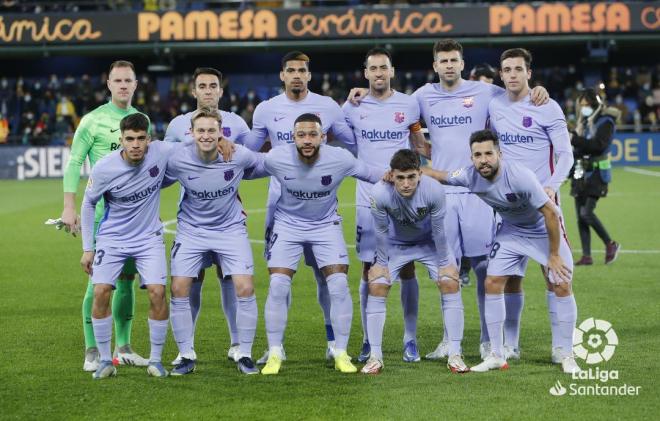 Once titular de Xavi en el Villarreal-Barcelona (Foto: LaLiga).