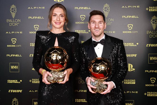 Alexia y Leo Messi, con sus trofeos en el Balón de Oro 2021 (FOTO: Cordón Press).
