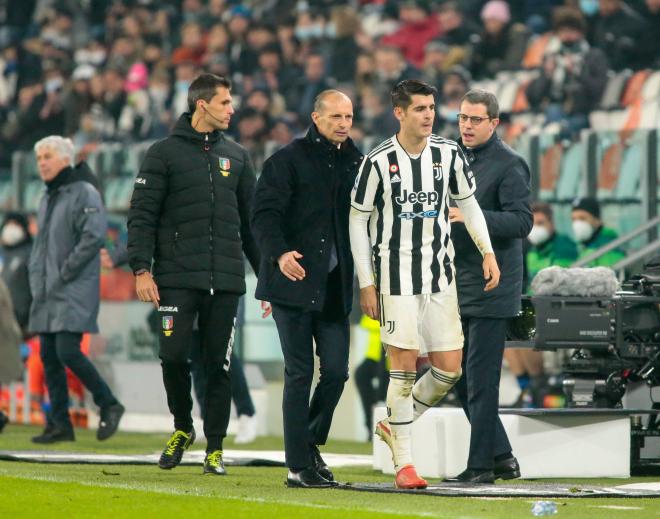 Massimiliano Allegri, técnico de la Juventus Turín, con Álvaro Morata (Foto: Cordon Press).