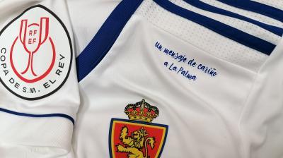 Lema especial en la camiseta del Real Zaragoza (Foto: RZ).