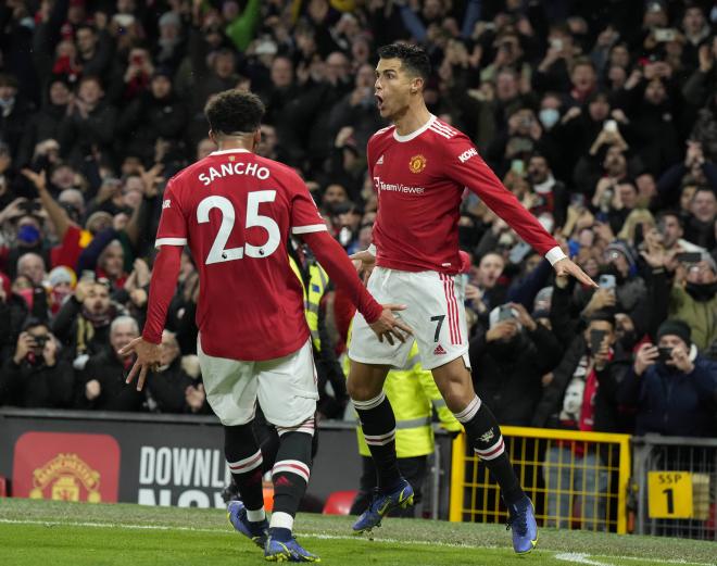 Cristiano Ronaldo celebra uno de sus goles en el Manchester United-Arsenal (Foto: Cordon Press).