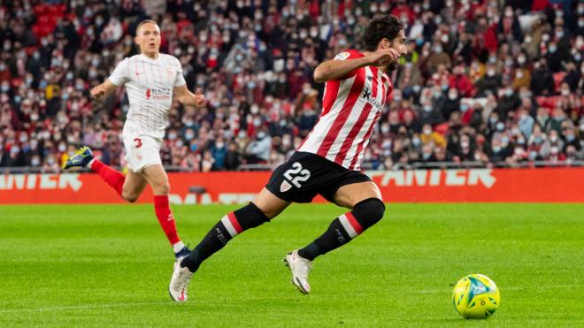 Raúl García, ante el Sevilla en San Mamés (Foto: Athletic Club).