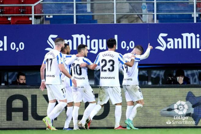 Algunos jugadores del Málaga celebran un gol (Foto: LaLiga).
