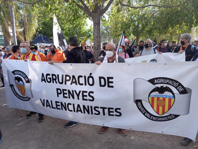 Pancarta de la Agrupación de Peñas