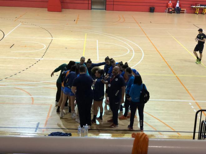Derrota del Handbol Mislata en Elda en un vibrante partido (27-25)