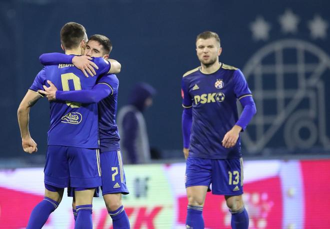 El Dinamo de Zagreb celebra su victoria sobre el Slaven Belupo.