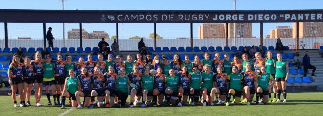 Sufrido derbi Teika femenino y derrota frente al Barça Rugbi Fotos: Paco Gozalbez