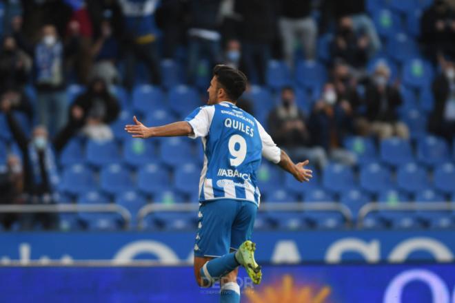 Quiles celebrando uno de sus goles con el Deportivo (Foto: RCD).