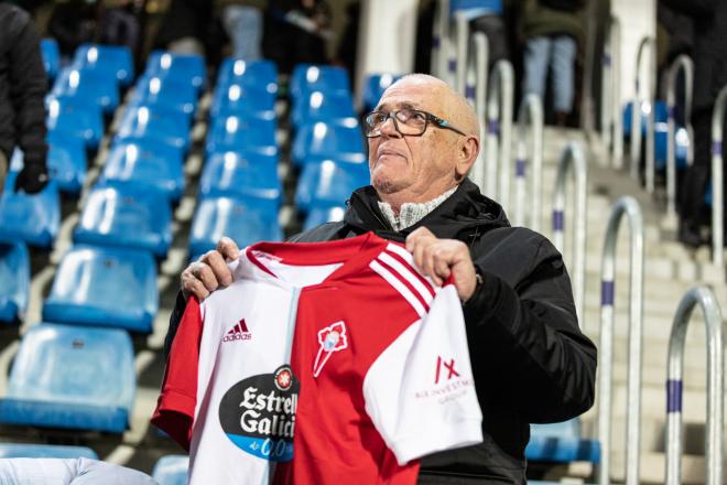 Ramón Seijas con la camiseta del Celta (Foto: RC Celta).